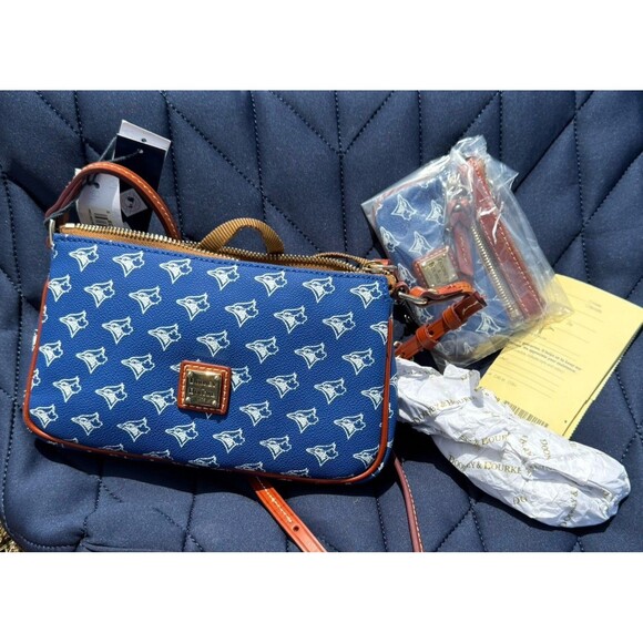 MLB Toronto Blue Jays Dooney & Bourke Lexi Crossbody Sm Coin Case NWT $228 - Picture 4 of 7